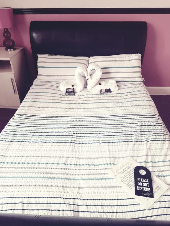 The King'S Head Hotel Keighley Bagian luar foto